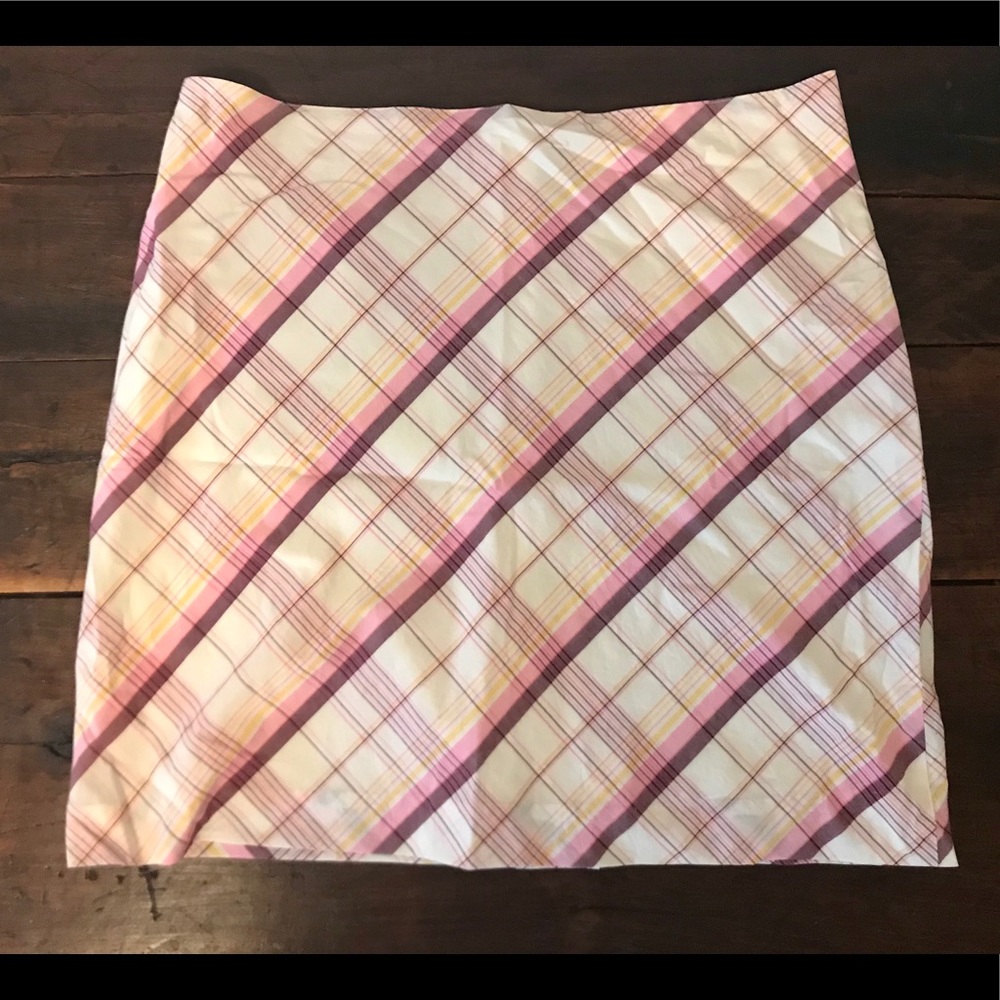 *SOLD* American Eagle Plaid Skirt